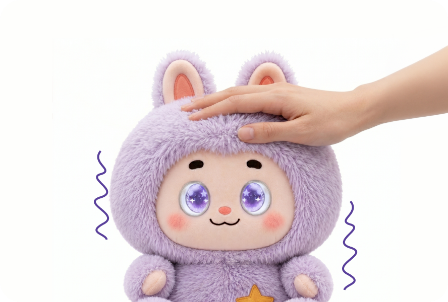 머리를 만지면 진동하며 좋아해요